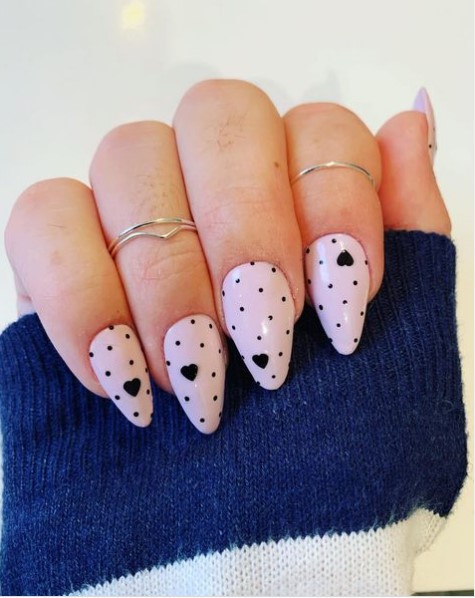 Polka Dot Nail Design for Easter